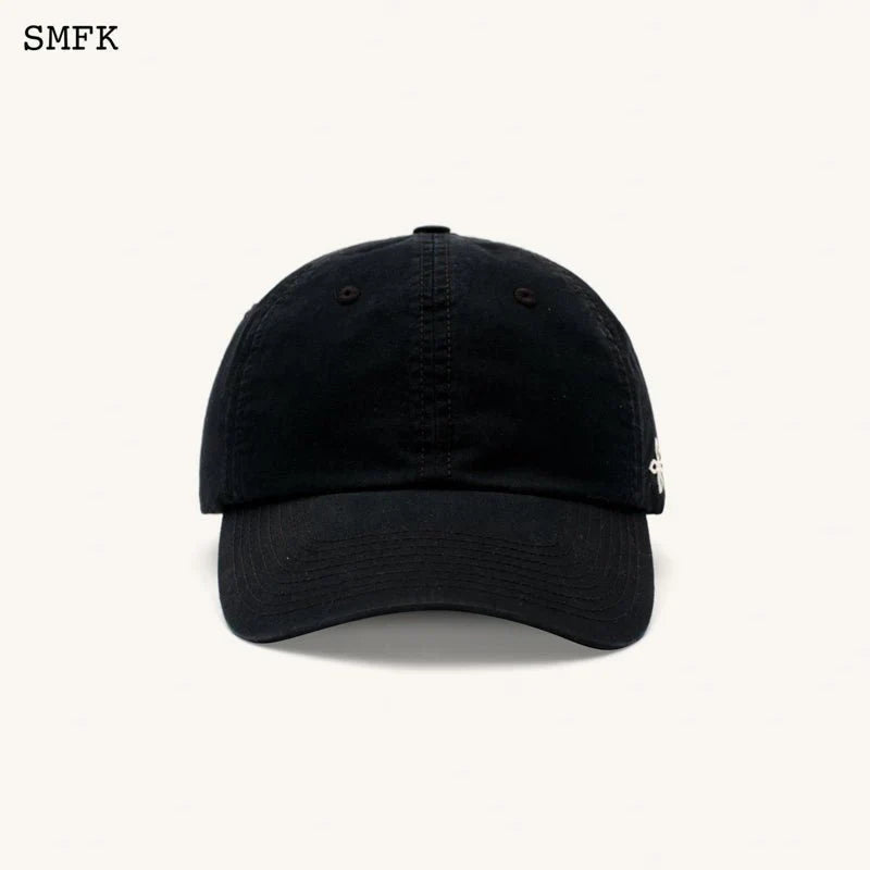 SMFK COMPASS CROSS CHAIN BADGE BASEBALL CAP IN BLACK