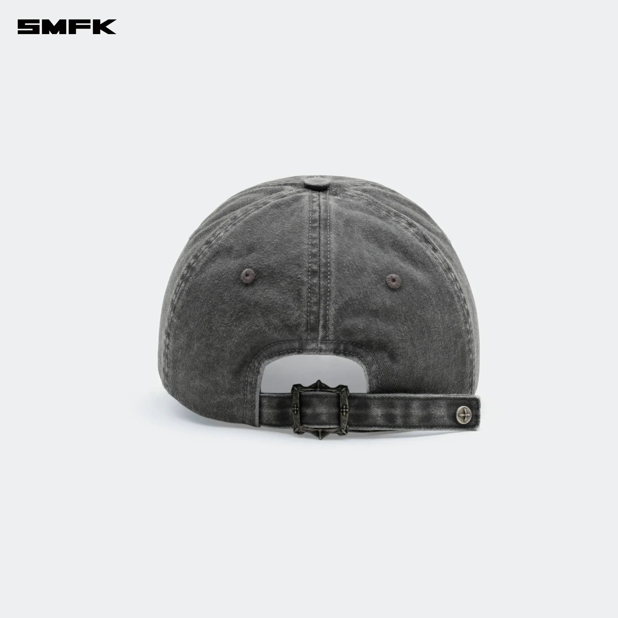 SMFK COMPASS CROSS CHAIN BADGE BASEBALL CAP STORM GRAY