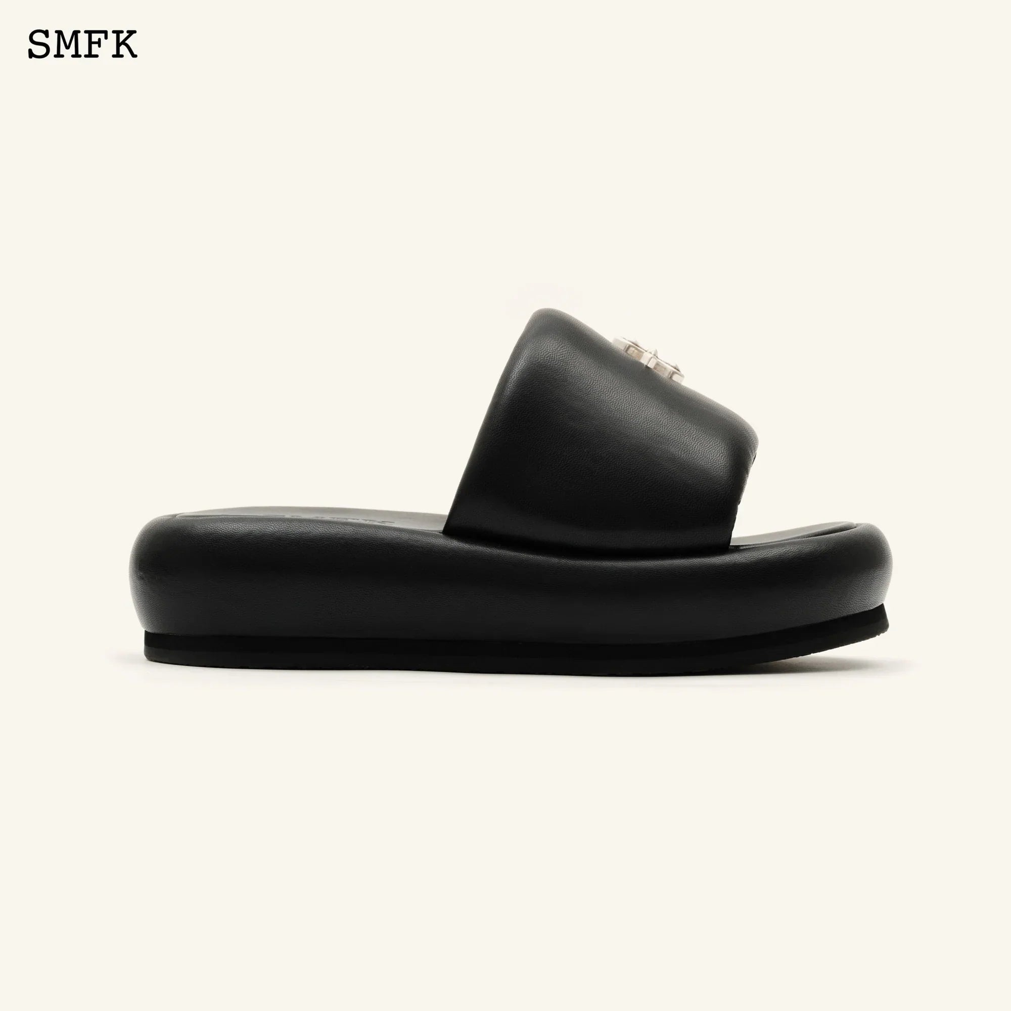 SMFK COMPASS CROSS CLASSIC BLACK SLIPPER