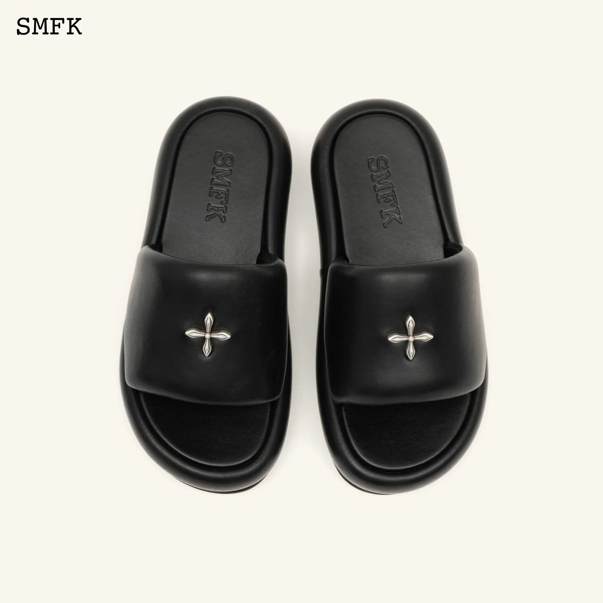 SMFK COMPASS CROSS CLASSIC BLACK SLIPPER