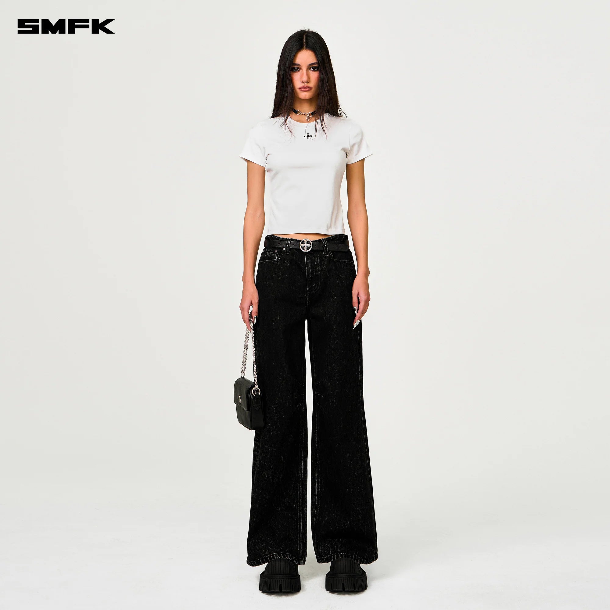 COMPASS CROSS CLASSIC WIDE-LEG JEANS IN BLACK