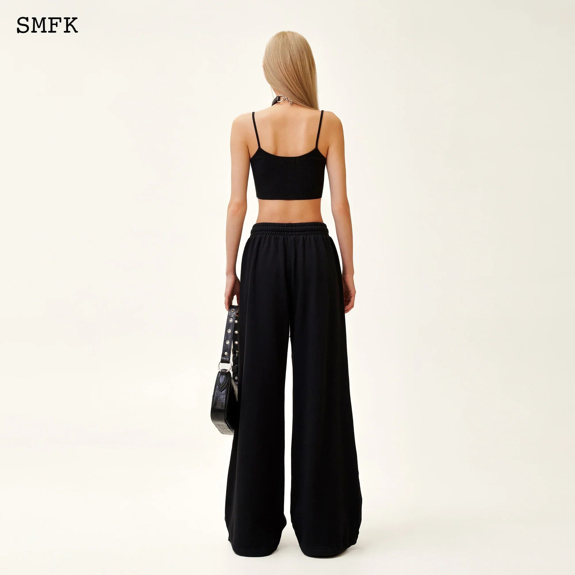 SMFK COMPASS CROSS CLASSIC WIDE-LEG SWEATPANTS BLACK
