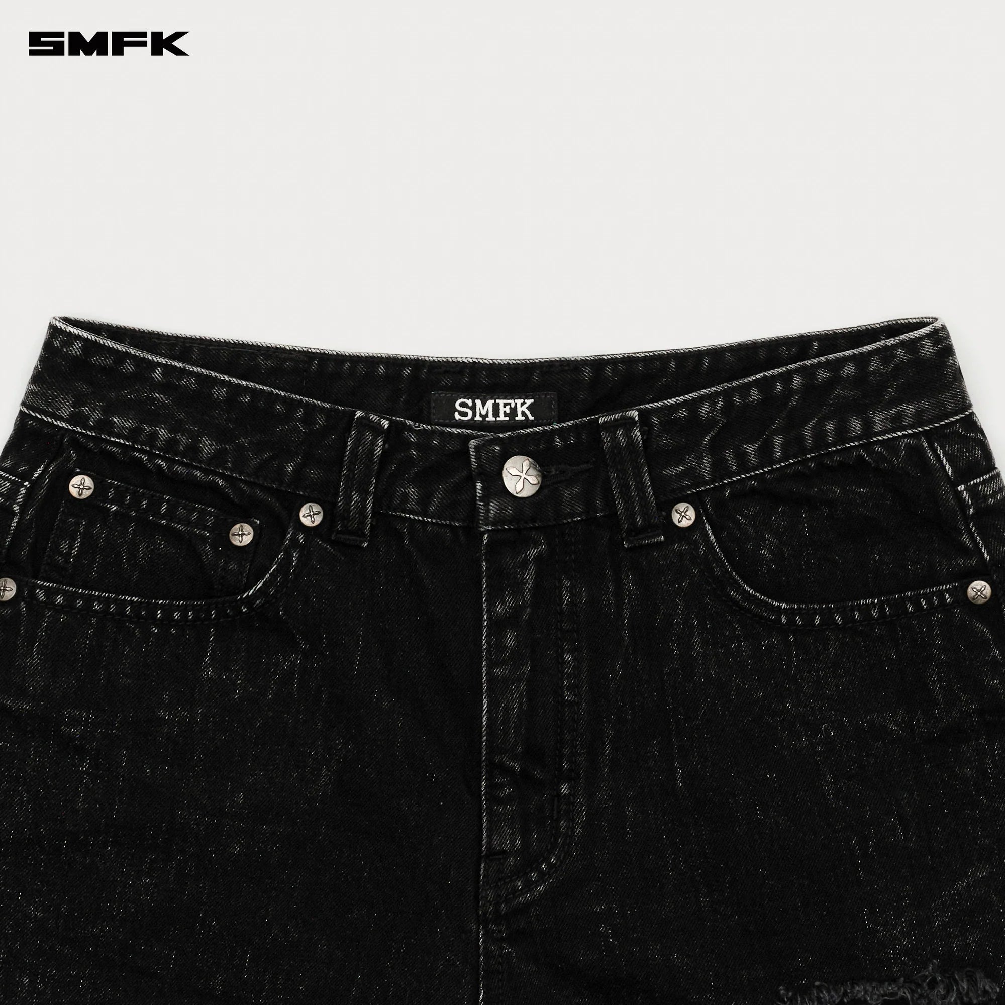 SMFK COMPASS CROSS CLASSIC WILD DENIM SHORTS IN BLACK
