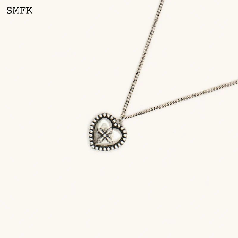 COMPASS CROSS HEART NECKLACE ANTIQUE SILVER