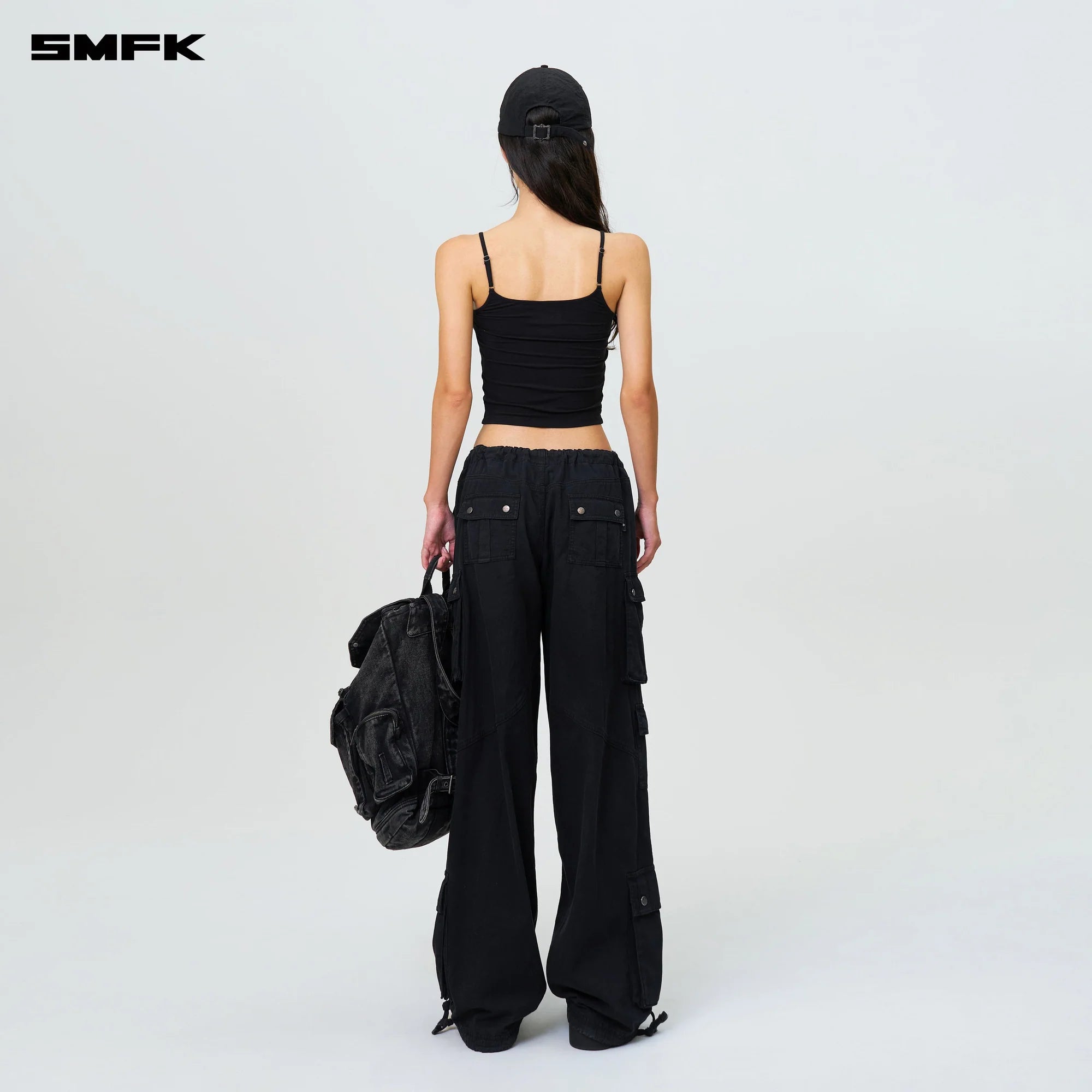 COMPASS HUG EXTRA-LONG SPORTS STRAP TOP BLACK