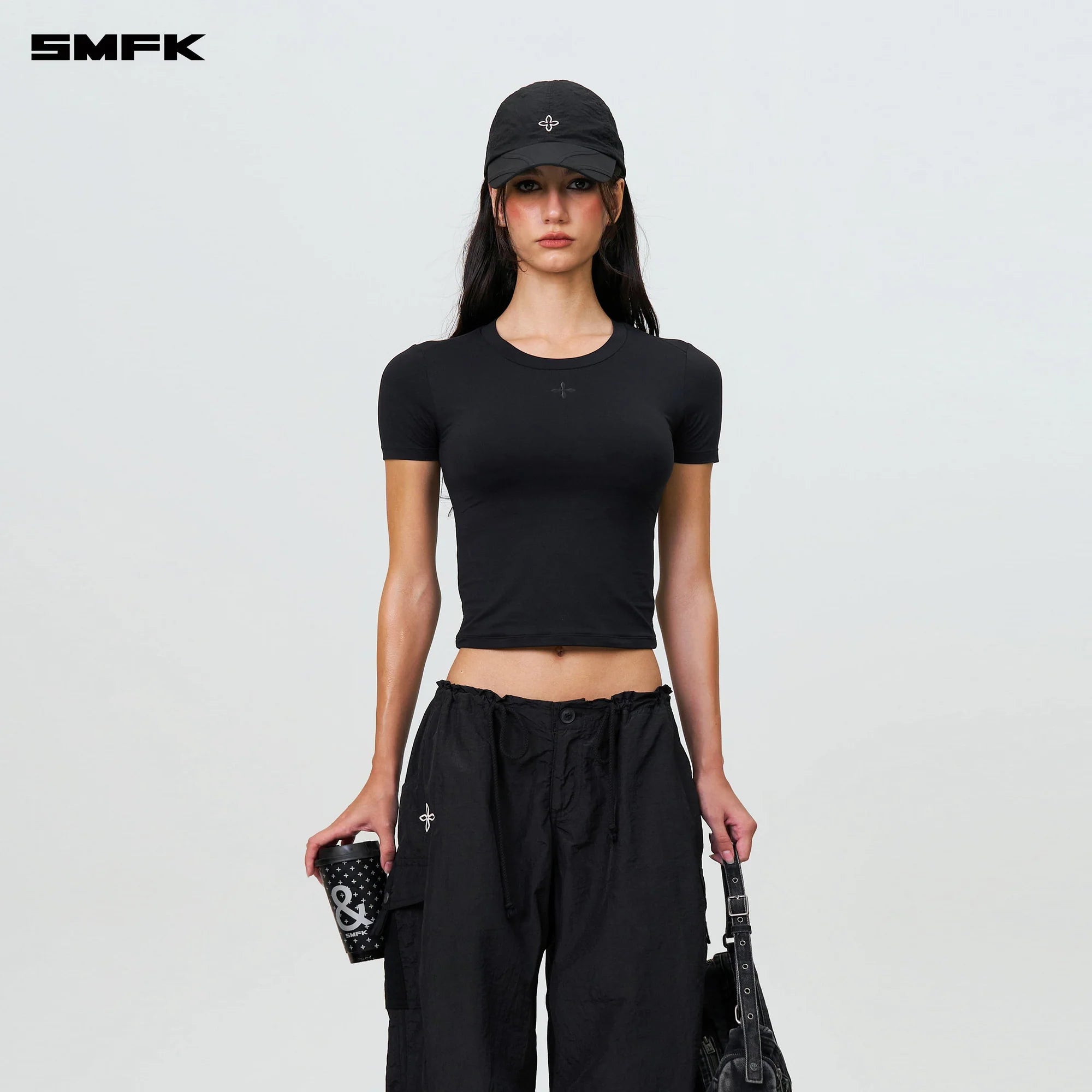 SMFK COMPASS HUG SKIN-TIGHT FITTING TEE BLACK