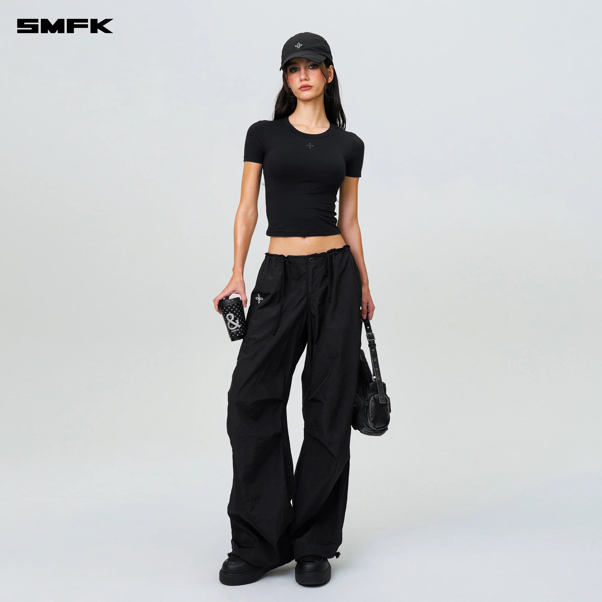 SMFK COMPASS HUG SKIN-TIGHT FITTING TEE BLACK
