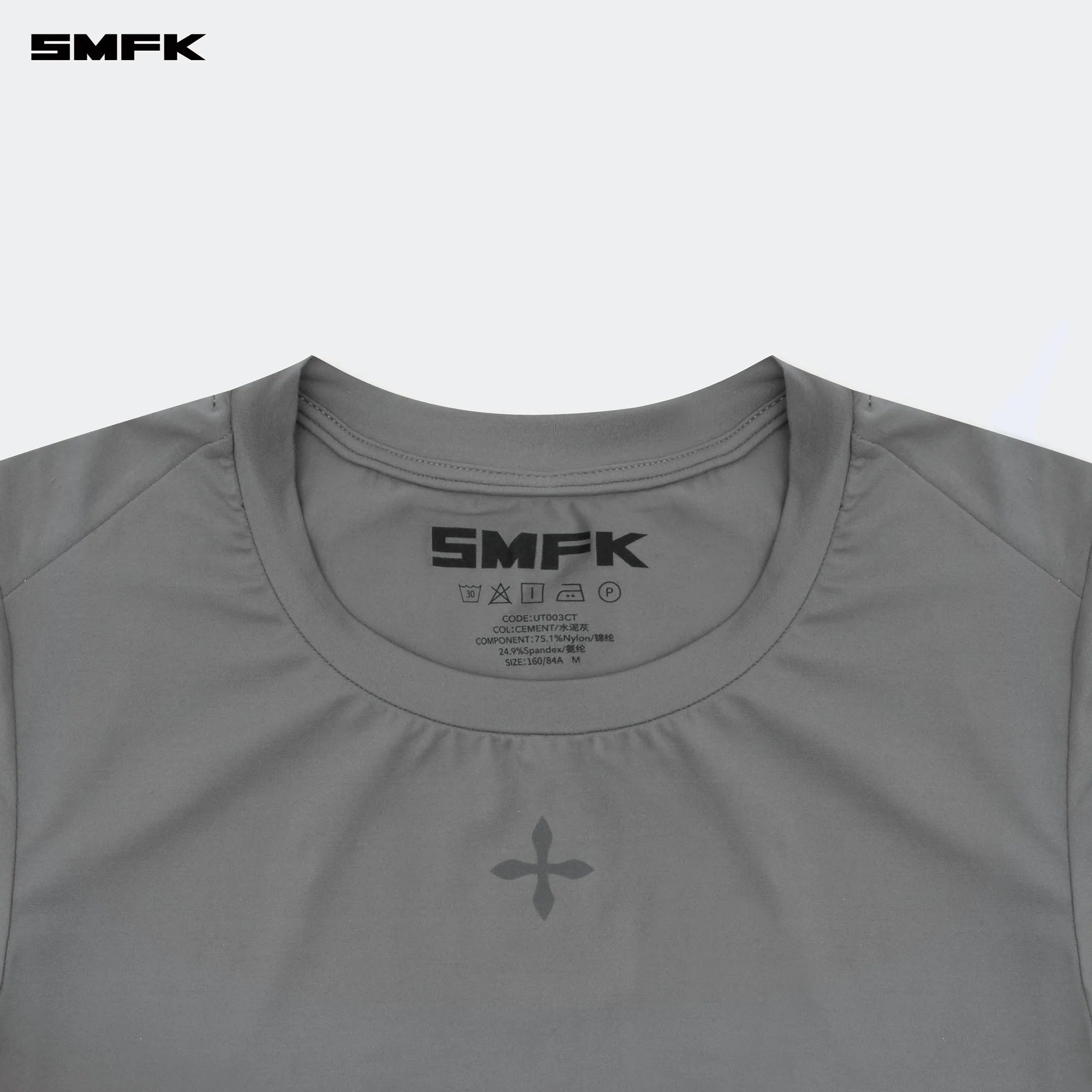 COMPASS HUG SKIN-TIGHT FITTING TEE DARK GRAY