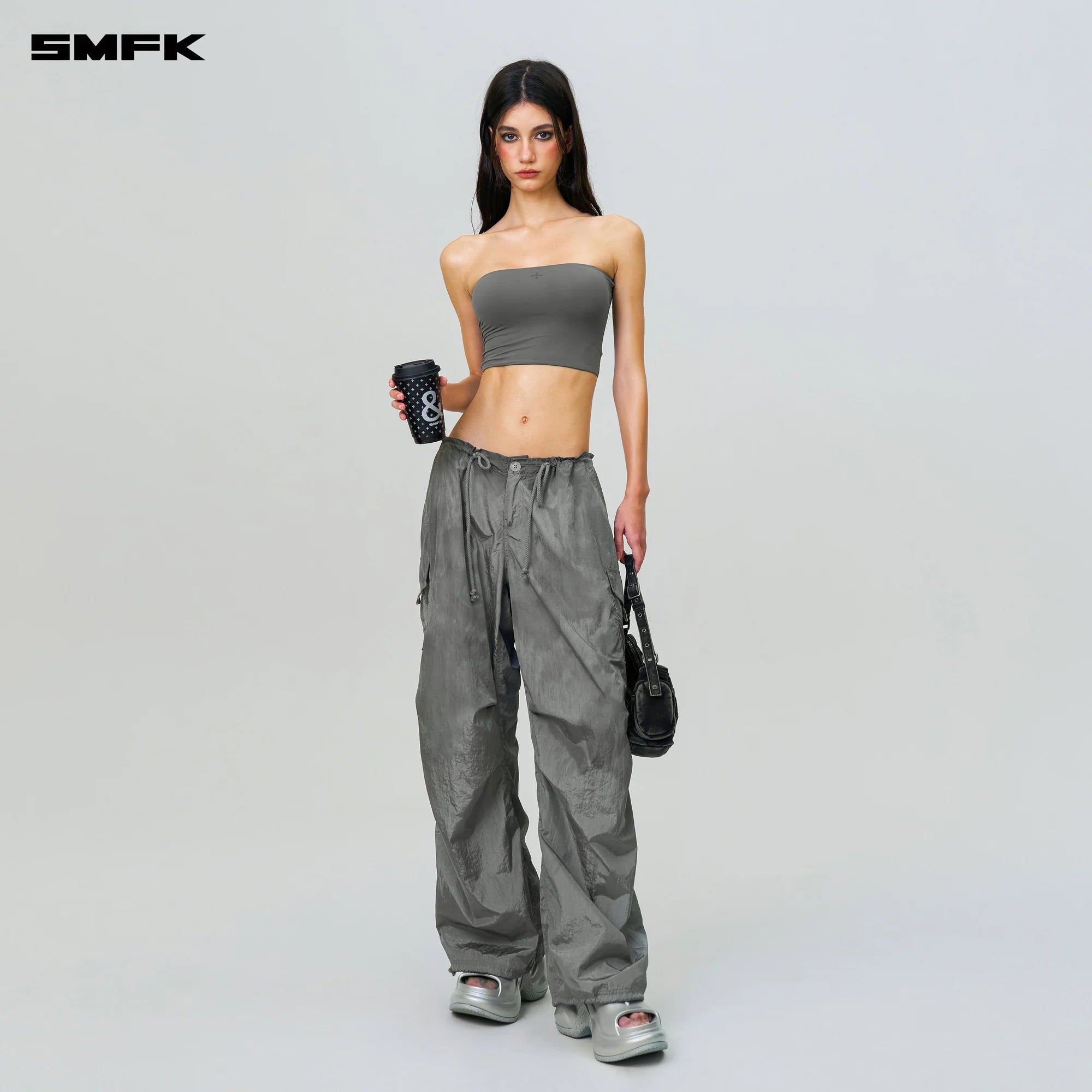 COMPASS HUG SKIN TUBE TOP DARK GRAY
