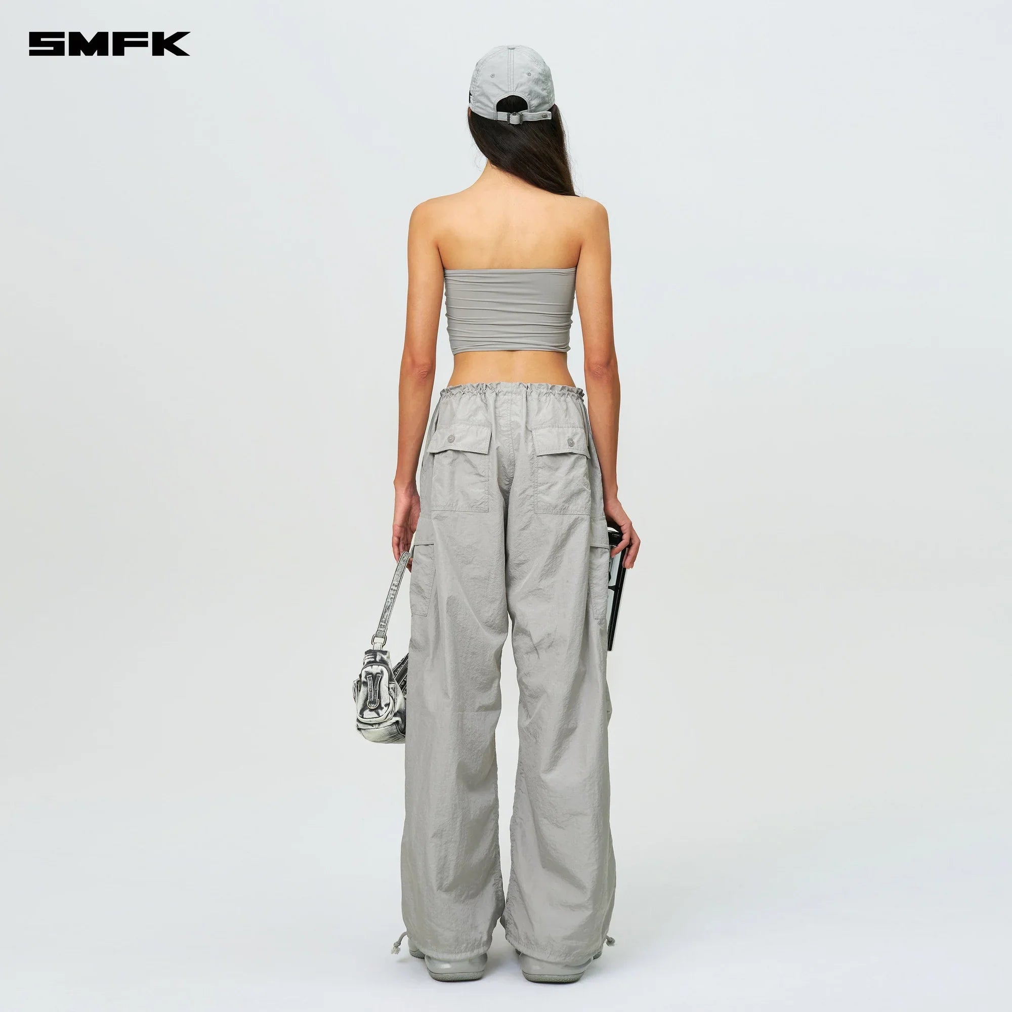 COMPASS HUG SKIN TUBE TOP GRAY
