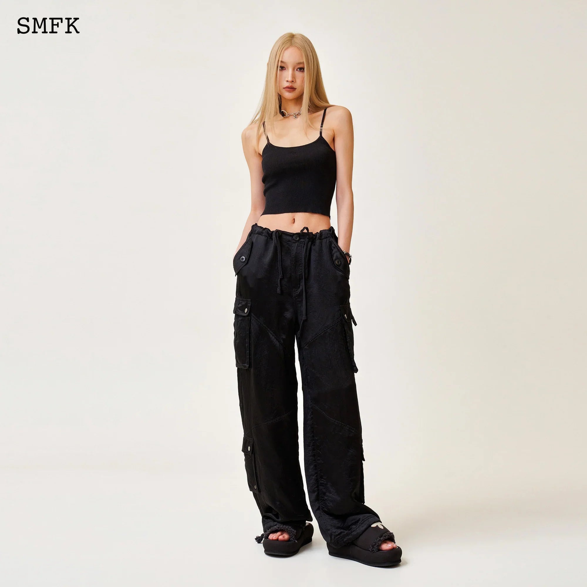 SMFK COMPASS JADE SATIN RETRO PARATROOPER PANTS BLACK