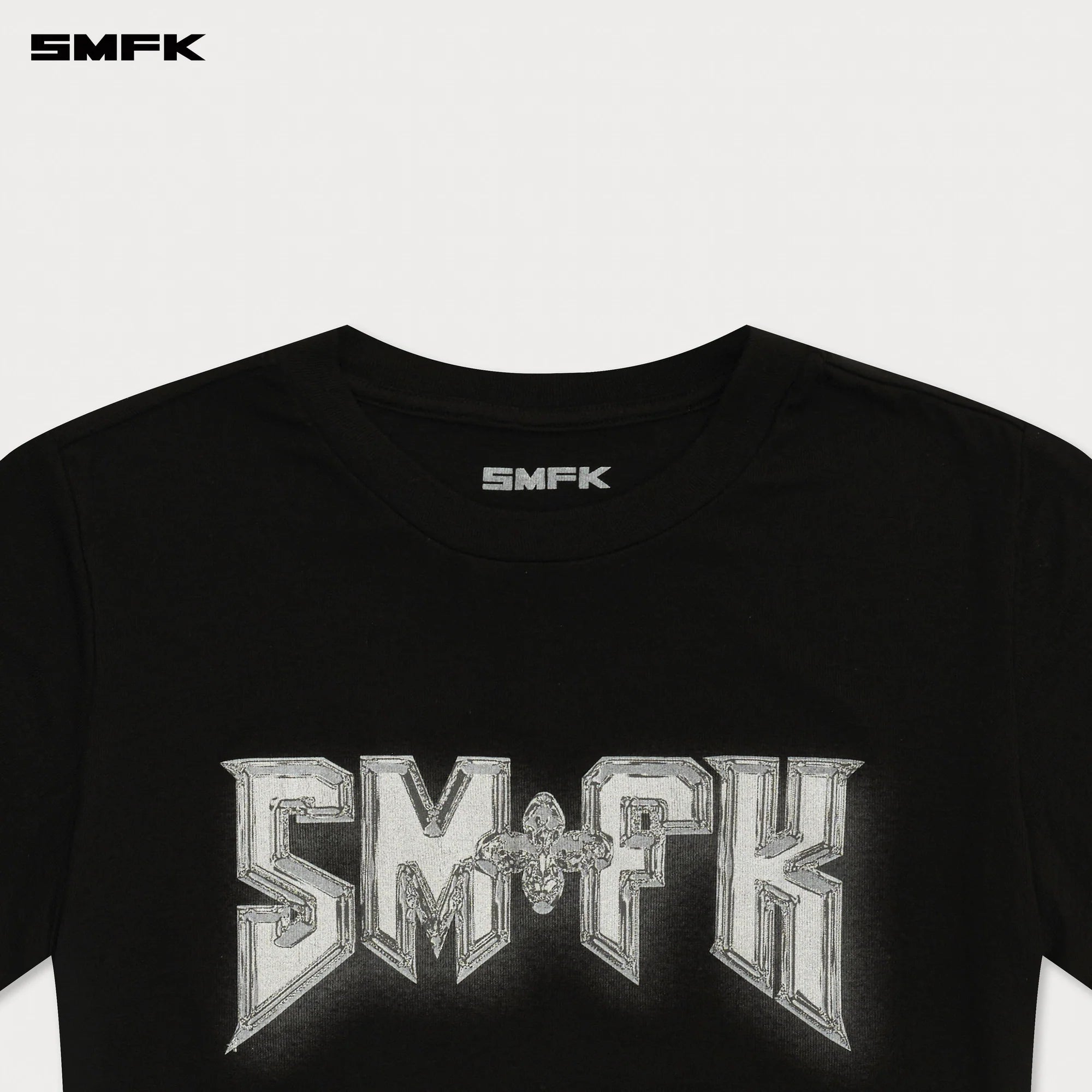 COMPASS METAL ROCK SLIM-FIT TEE BLACK