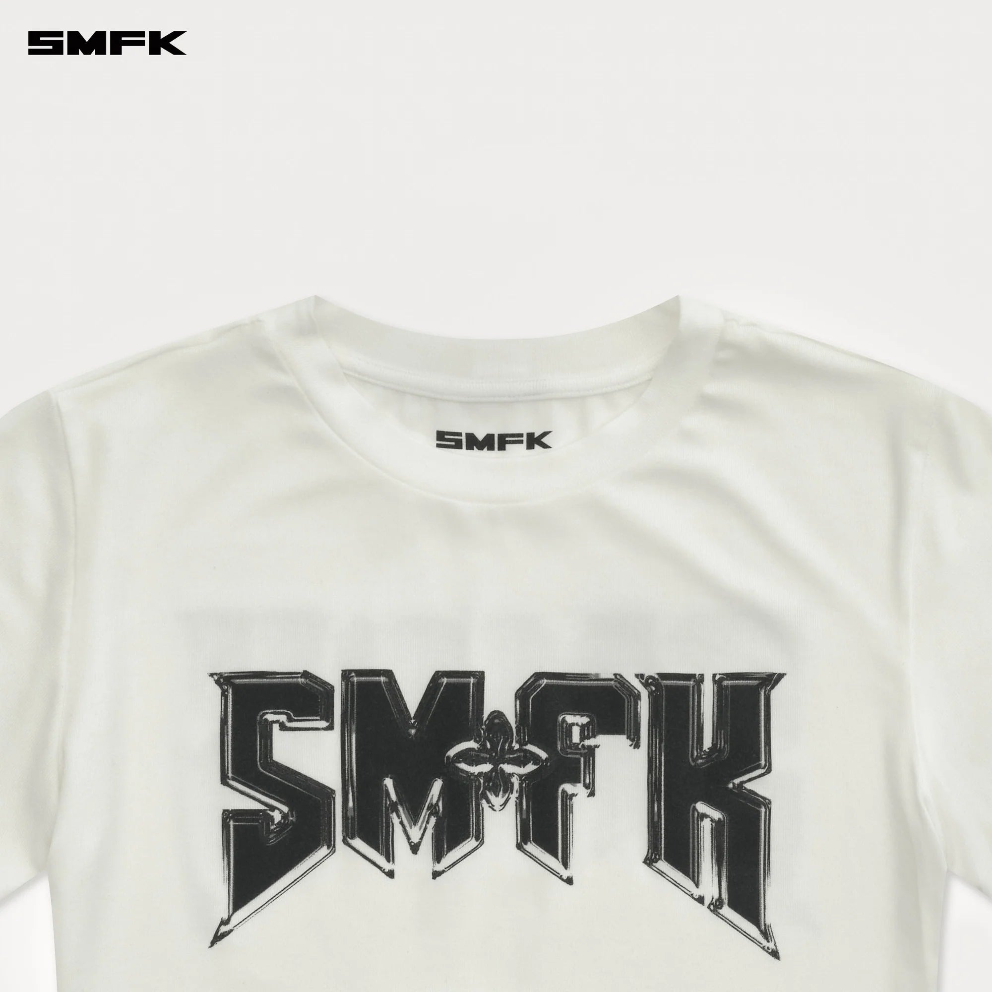 COMPASS METAL ROCK SLIM-FIT TEE WHITE