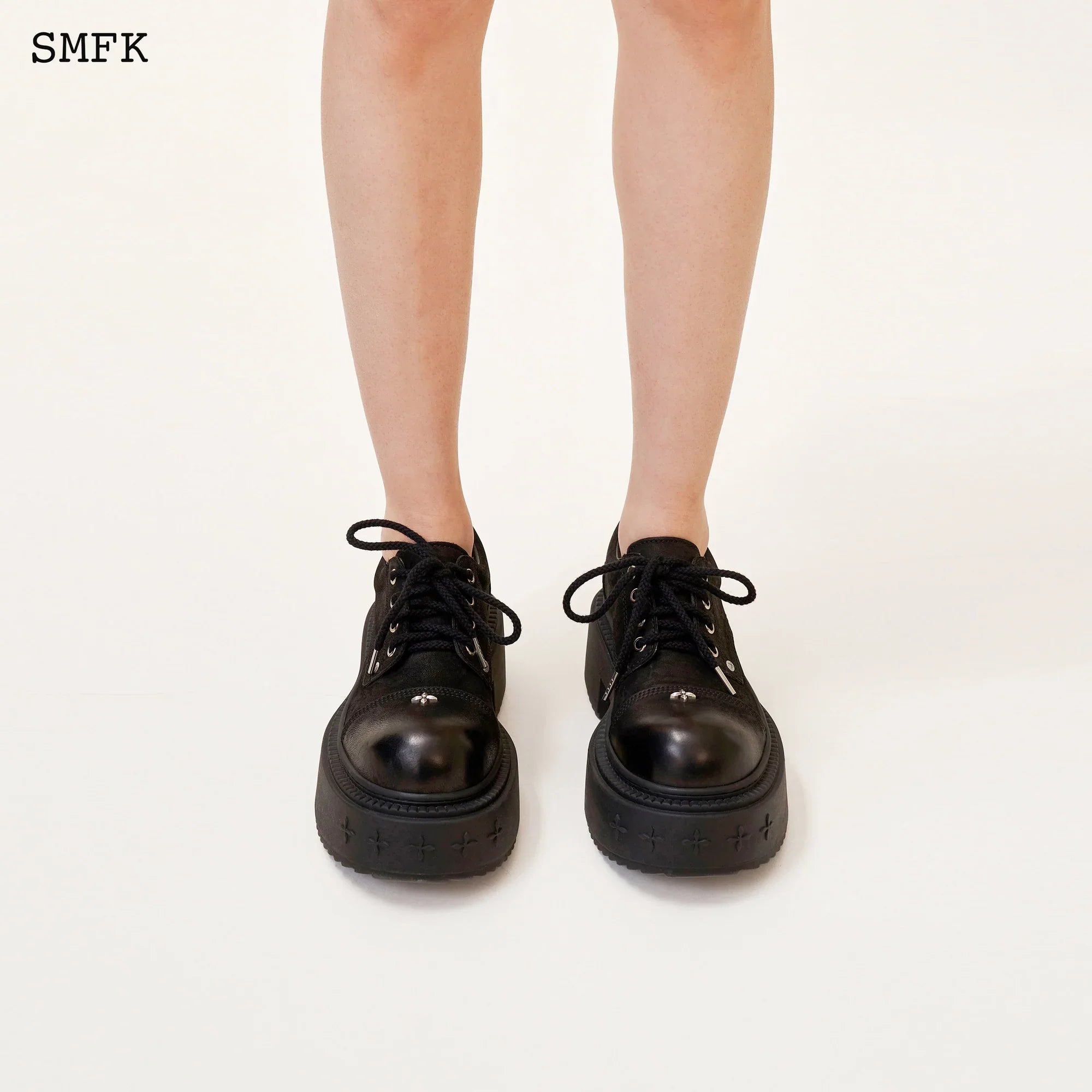 COMPASS RIDER DERBYS BOOTS IN BLACK