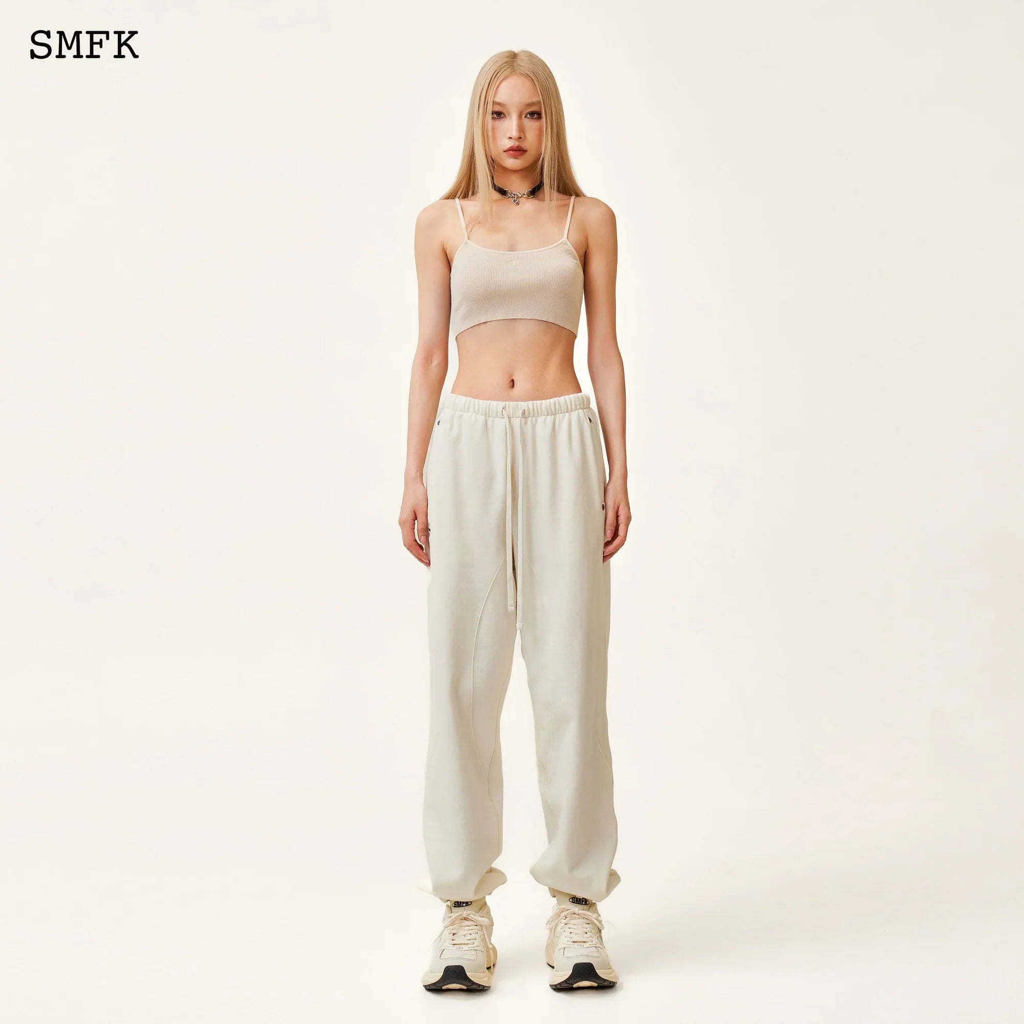 SMFK COMPASS RUSH JOGGING SWEATPANTS IN WHITE