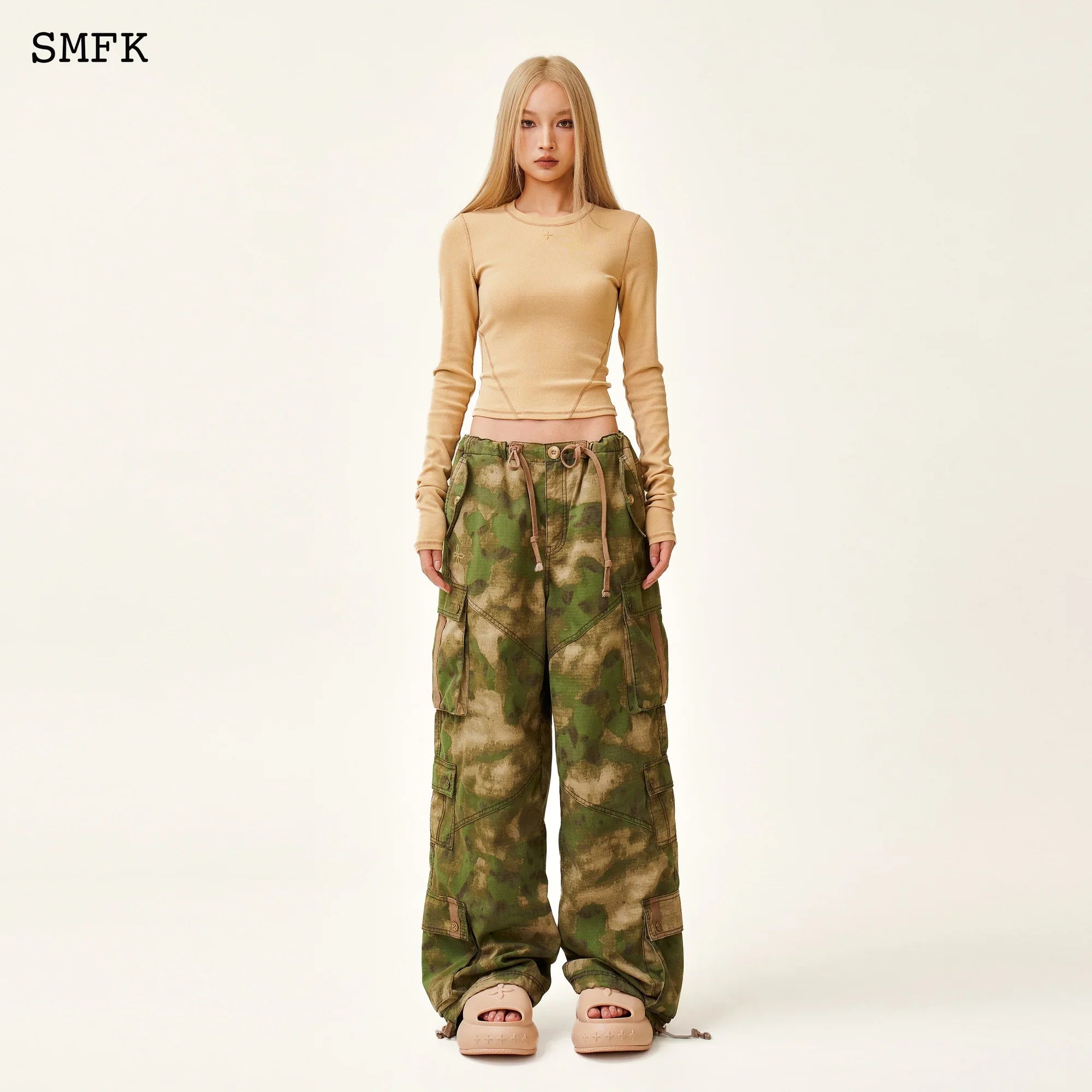 SMFK COMPASS RUSH SLIM FIT SPORTS TOP IN SAND