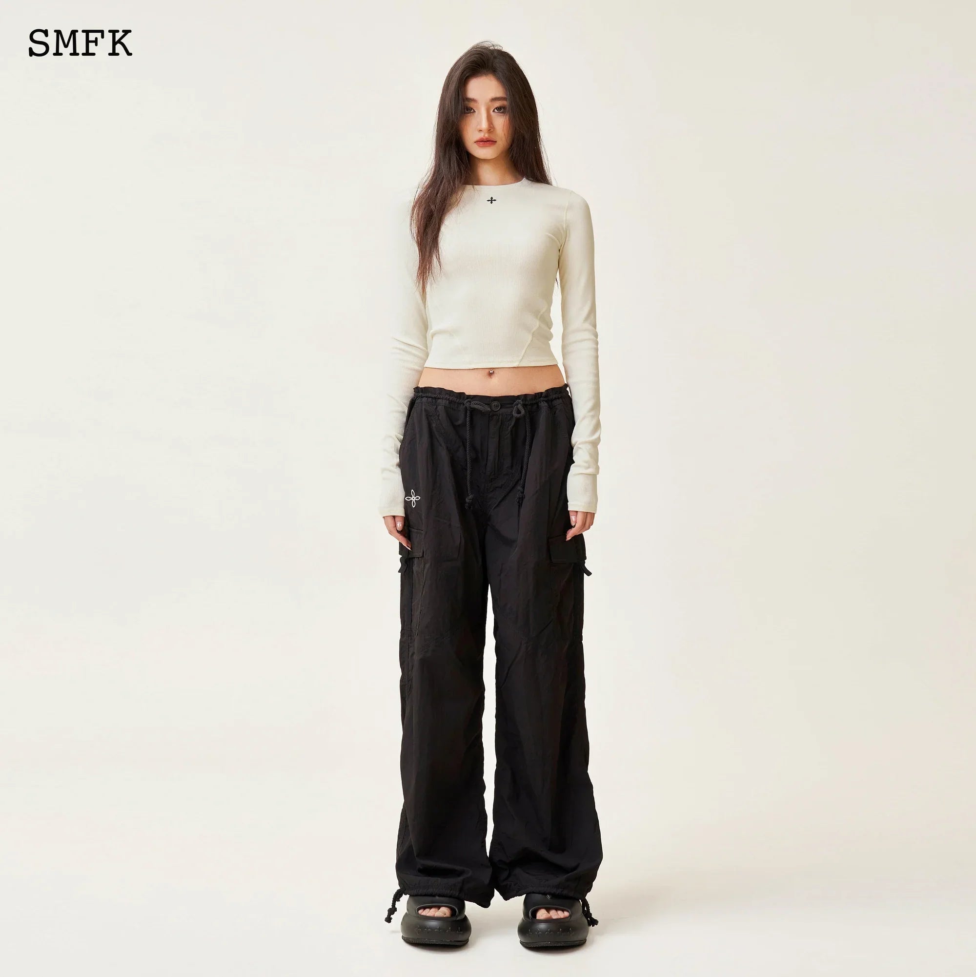 SMFK COMPASS RUSH SLIM FIT SPORTS TOP IN WHITE