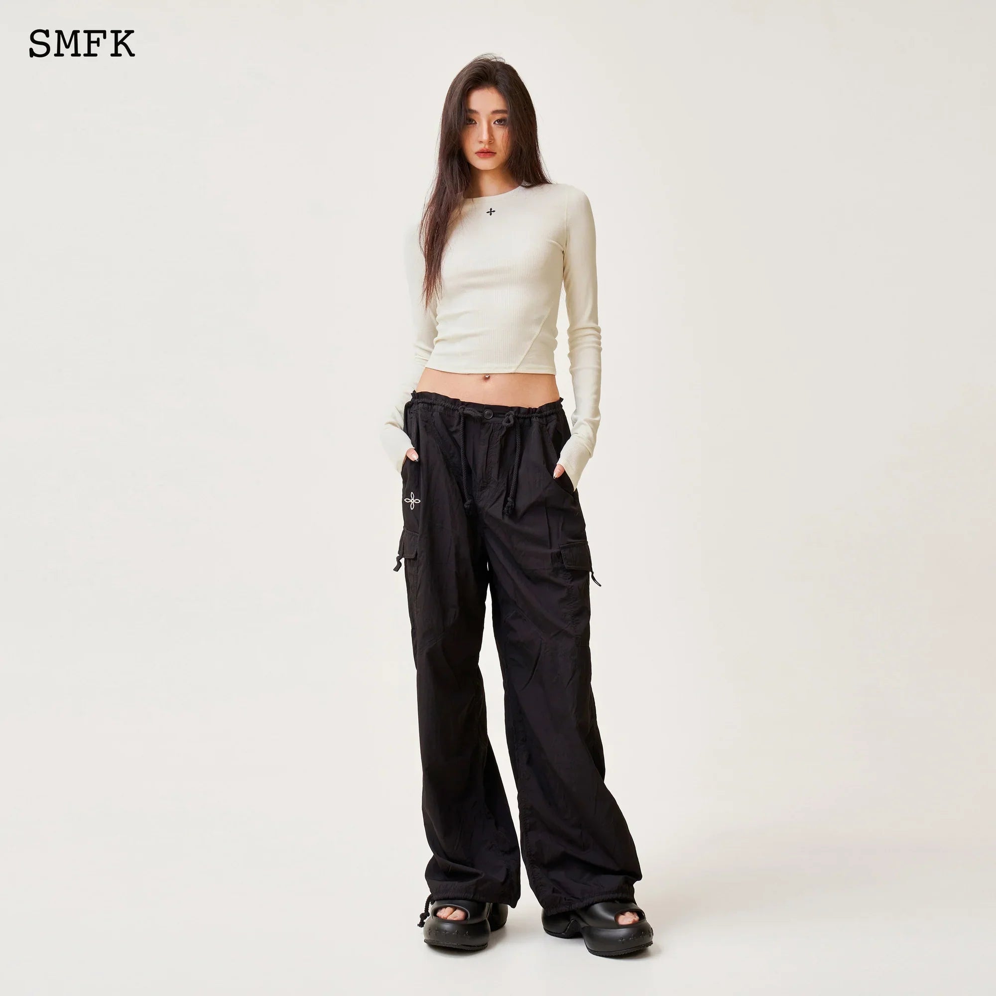 SMFK COMPASS RUSH SLIM FIT SPORTS TOP IN WHITE