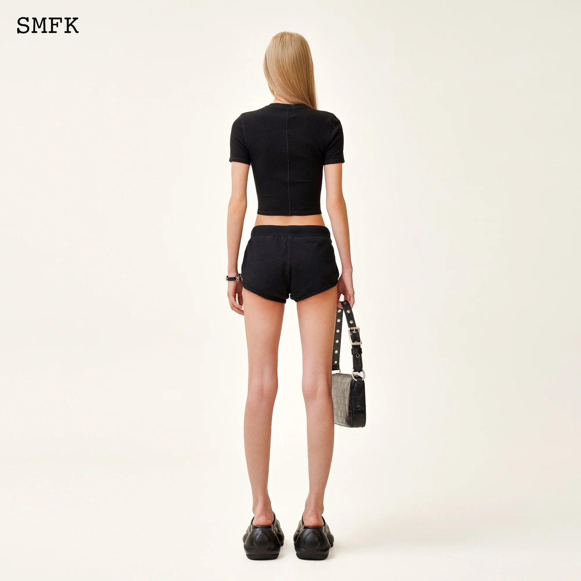 COMPASS RUSH SLIM-FIT TEE IN BLACK