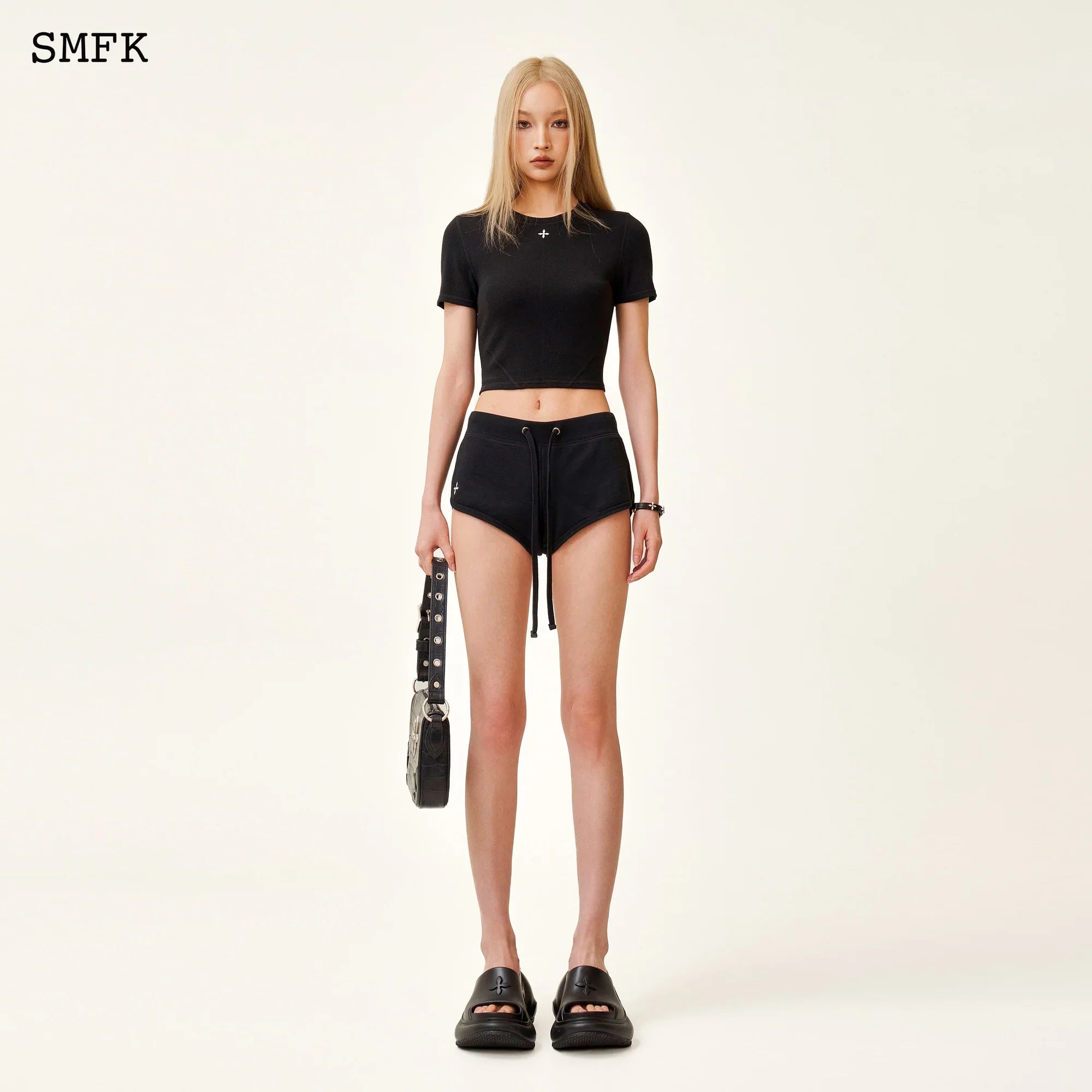 COMPASS RUSH SLIM-FIT TEE IN BLACK