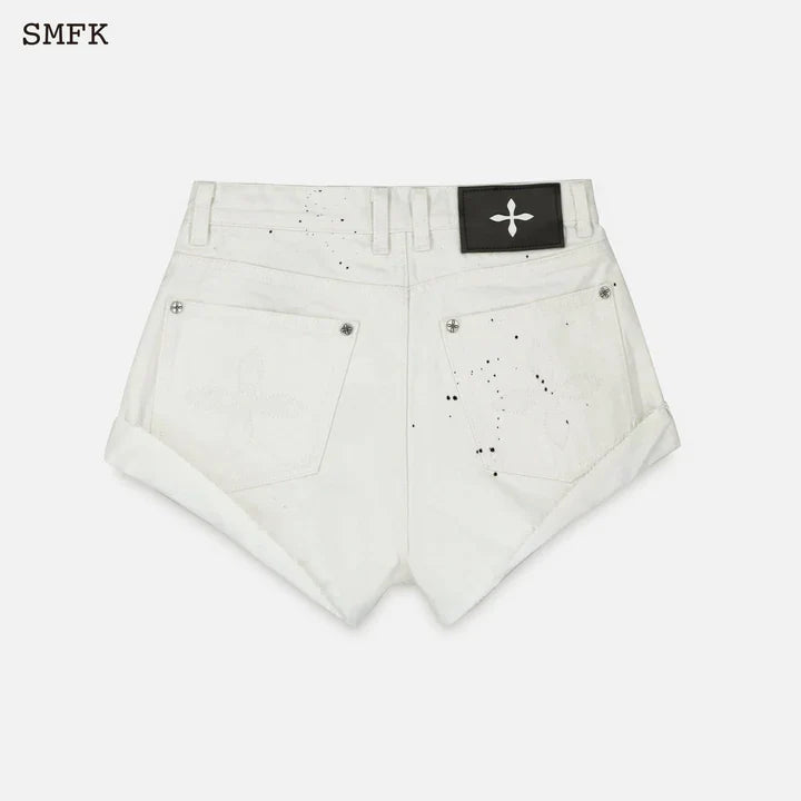 SMFK COMPASS STRAIGHT LEG SHORTS WHITE PS002W+