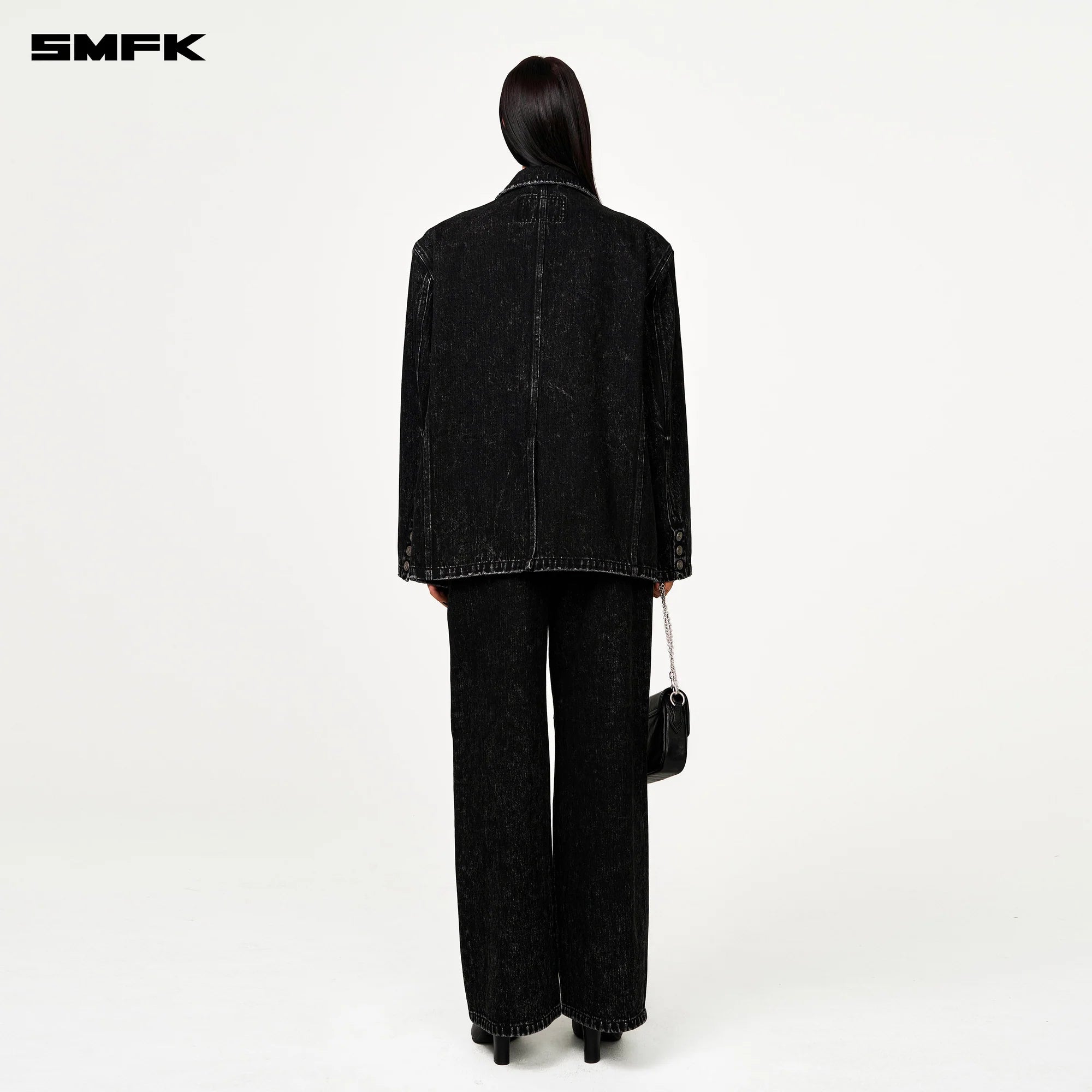 COMPASS TARPAN OVERSIZE SUIT BLACK