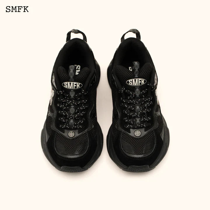 COMPASS WAVE RETRO JOGGING SHOES IN BLACK