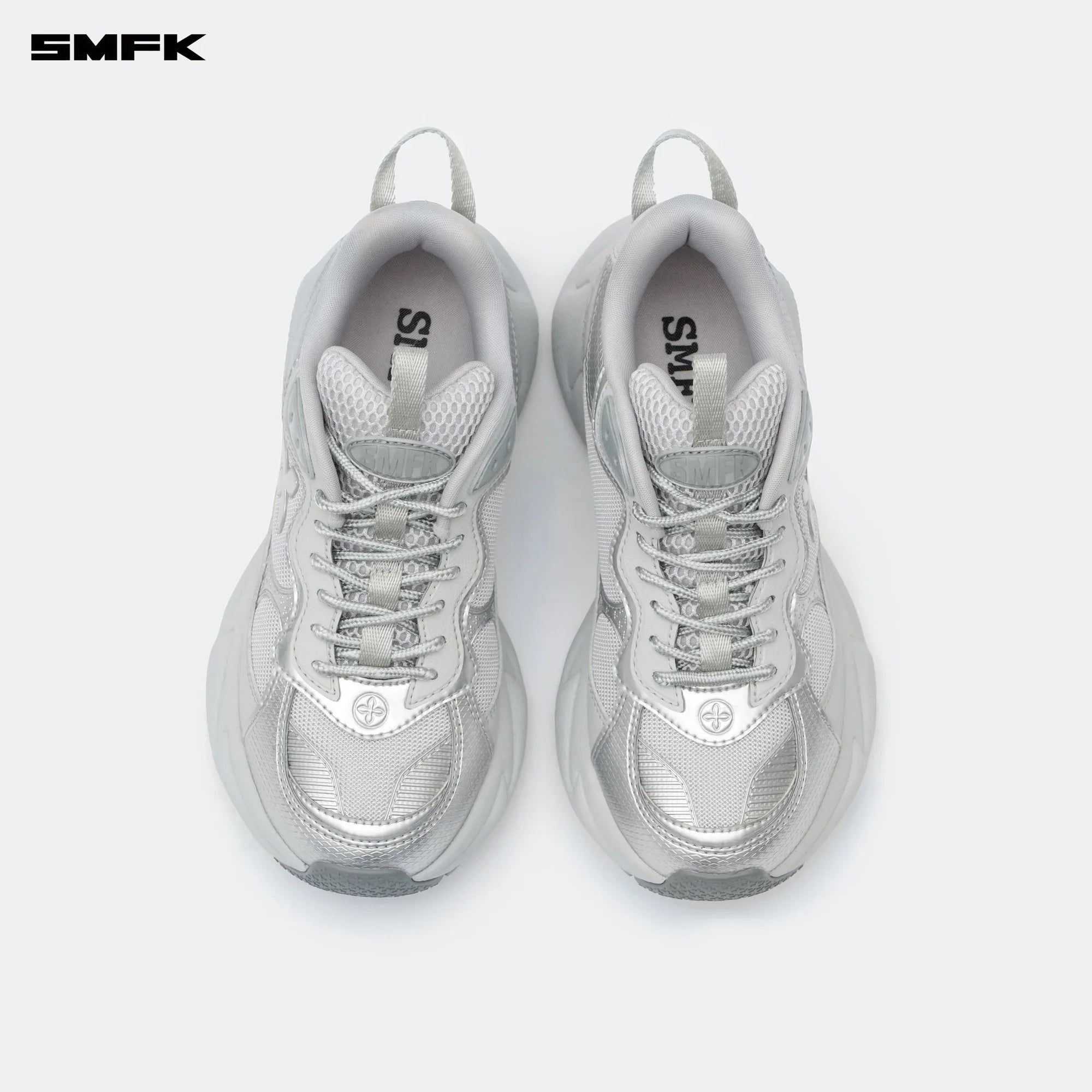 COMPASS WAVE RETRO JOGGING SHOES IN GRAY