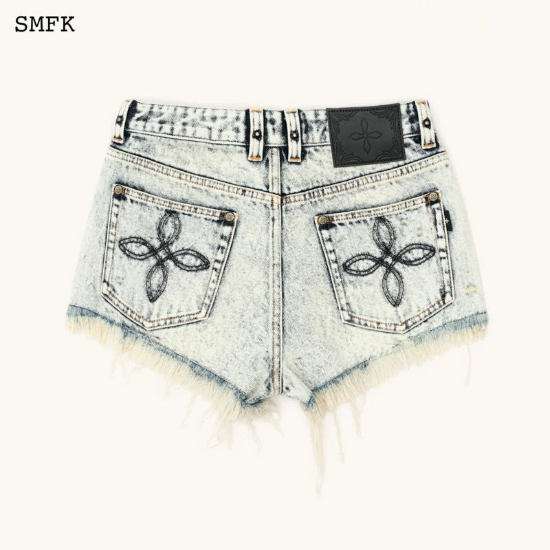 COMPASS WILD TARPAN BLACK SNOWFLAKE SHORT JEANS