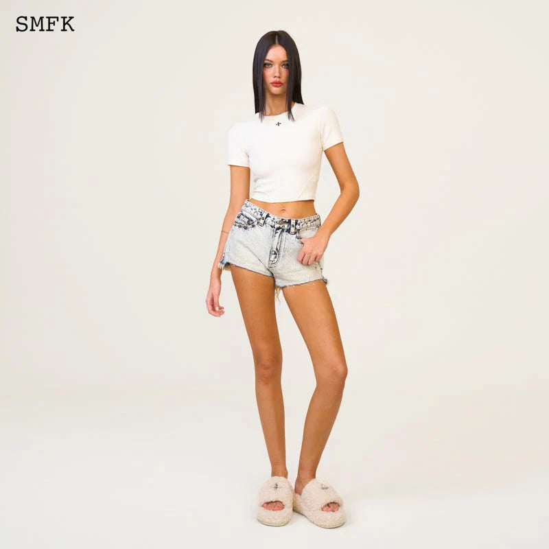COMPASS WILD TARPAN BLACK SNOWFLAKE SHORT JEANS