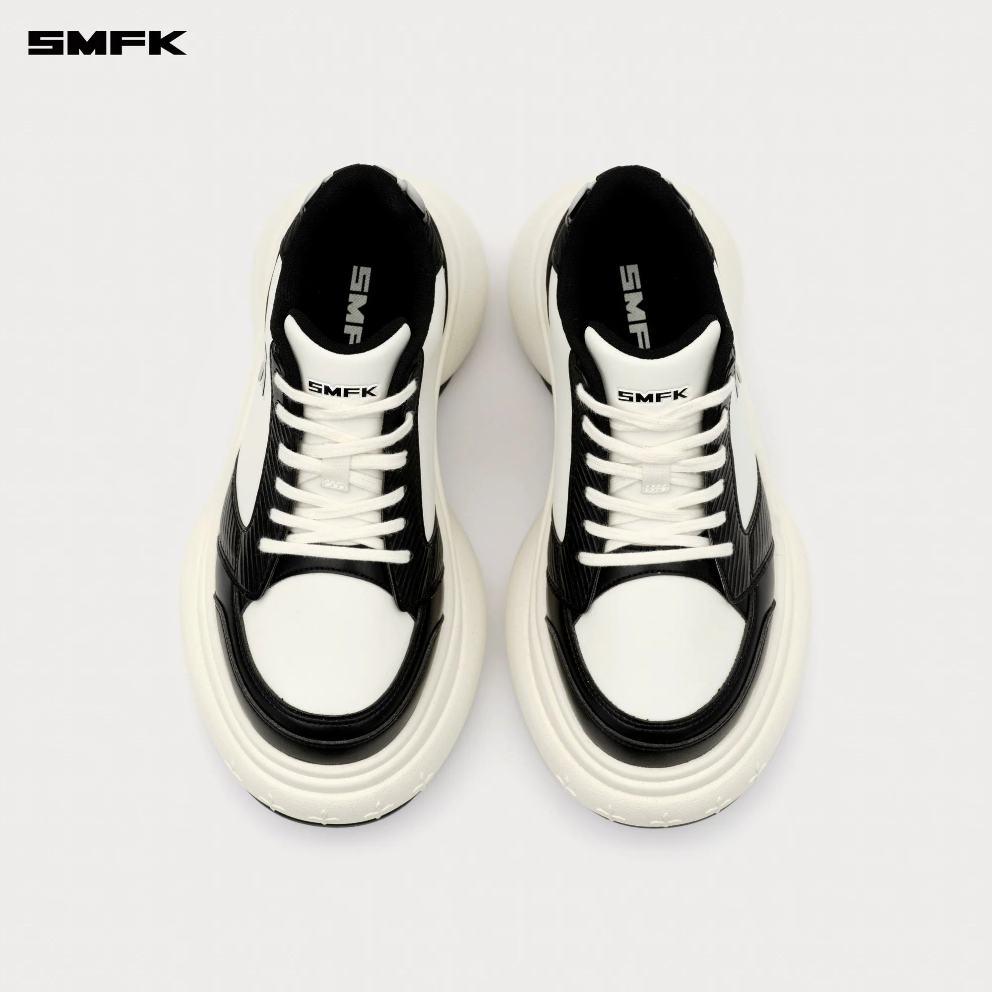 FUTURE RIPPLE HIGH-HEELED SKATER SHOES IN BLACK