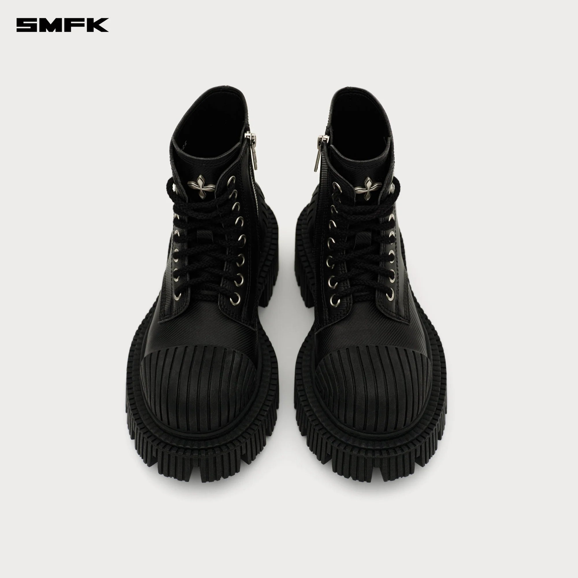 FUTURE RIPPLE MOTORCYCLE BOOTS IN BLACK