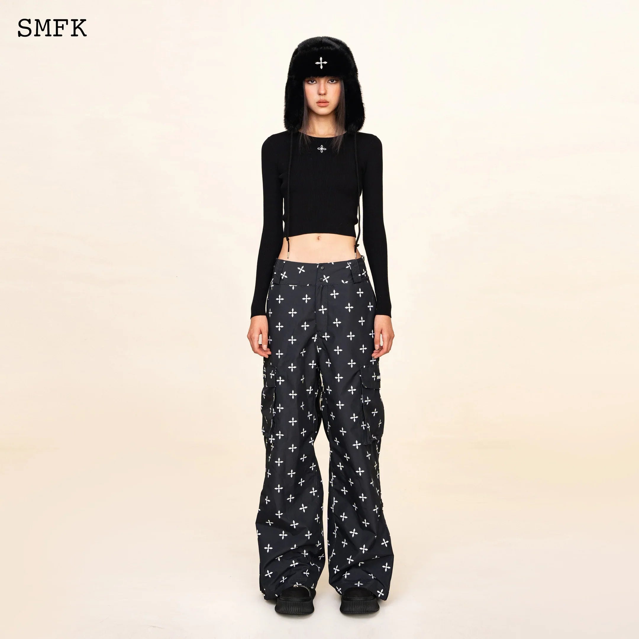 GARDEN SNOW PANTS IN BLACK WSP01BG