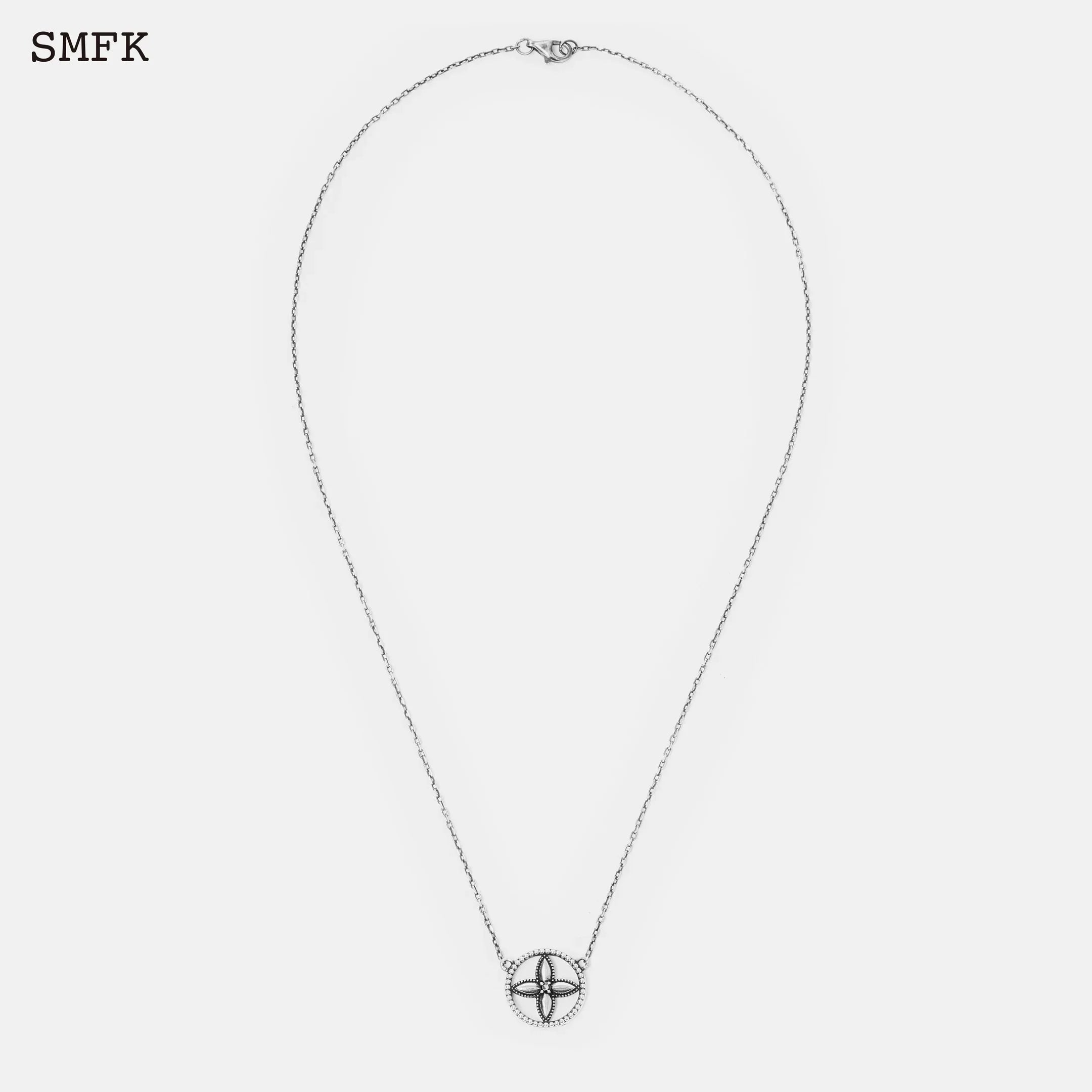 SMFK SILENT FLOWER SHORT NECKLACE SILVER JNS10S