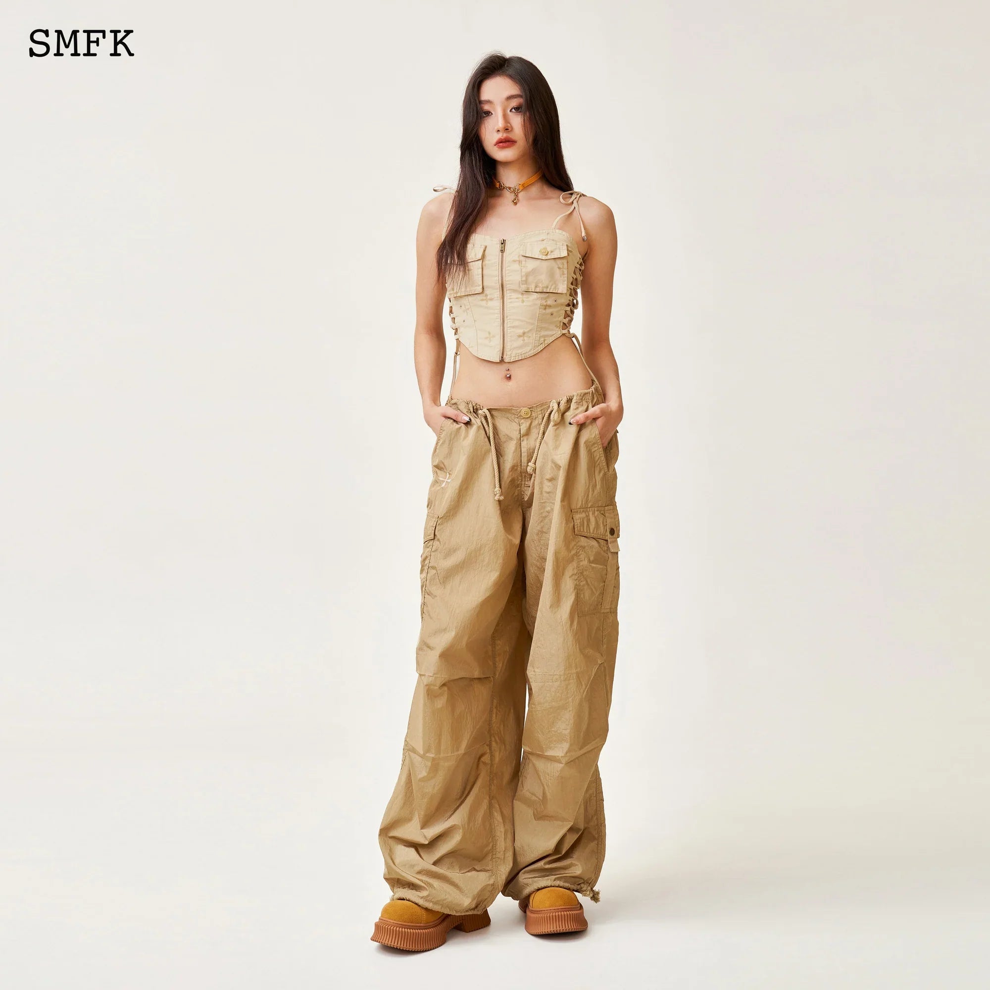 TEMPLE GARDEN PARATROOPER CROPPED TOP IN NUDE
